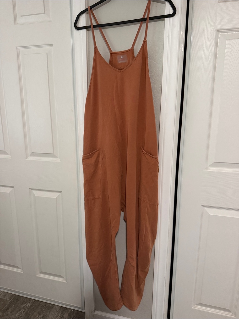 Lightweight Rust Sleeveless Pocket Jumpsuit